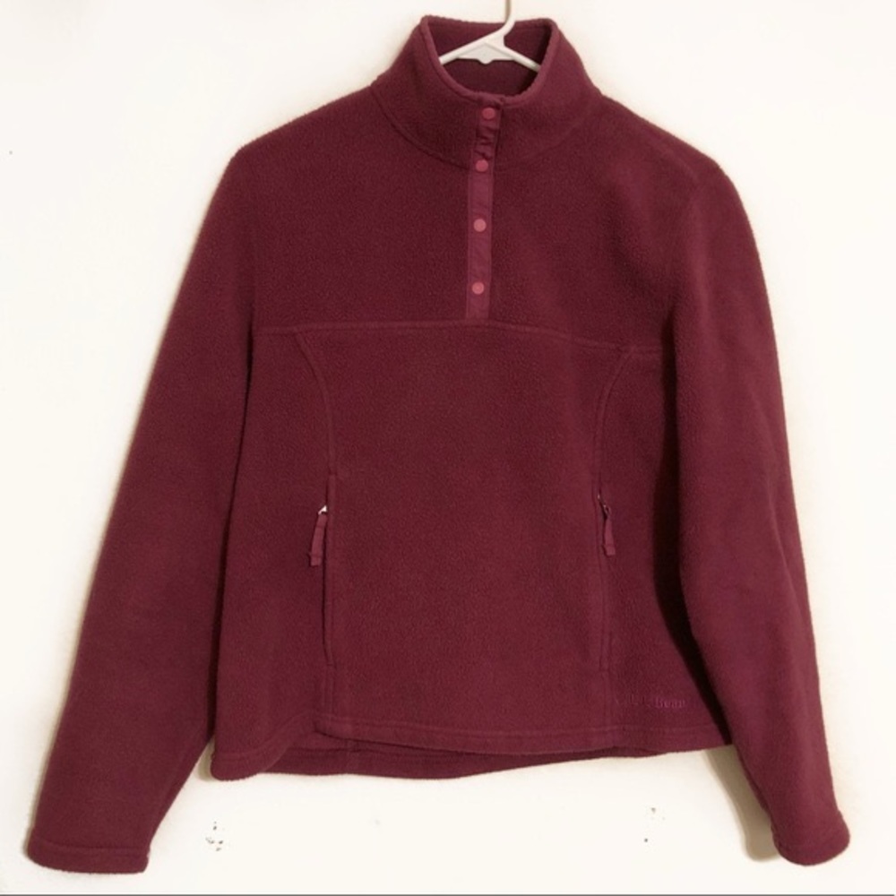 📍l.l. bean pullover📍 - Picture 2 of 6